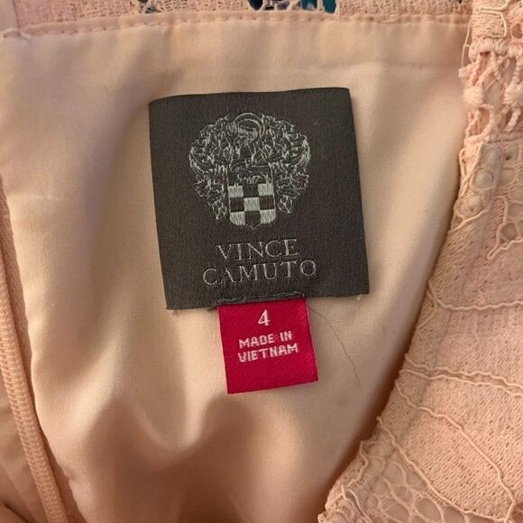 Vince Camuto Floral Lace Mini Dress 4 Pink Bell Sleeves Sheath Round Neck Zipper - Picture 6 of 6